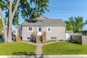 2-bedroom detached home for rent in Mississauga — 1 - 1078 Eastmount Avenue