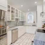 2-bedroom condo townhouse for sale in Guelph — 1 - 196 Arthur Street N (Photo 1)