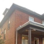 2-bedroom home for rent in Windsor — 1 - 323 Gladstone Avenue (Photo 1)