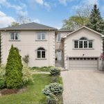 5-bedroom detached home for rent in Toronto — 1 Marshfield Court (Photo 3)