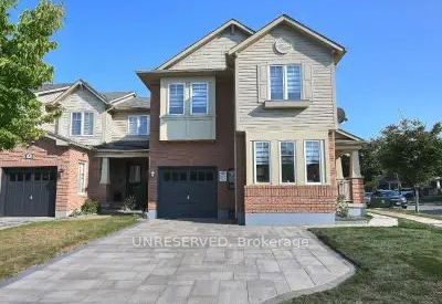 1-bedroom att/row/townhouse for rent in Milton — 1 Mccandless Court (Photo 1)