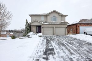 3-bedroom detached home for sale in Ingersoll — 1 Riverview Road