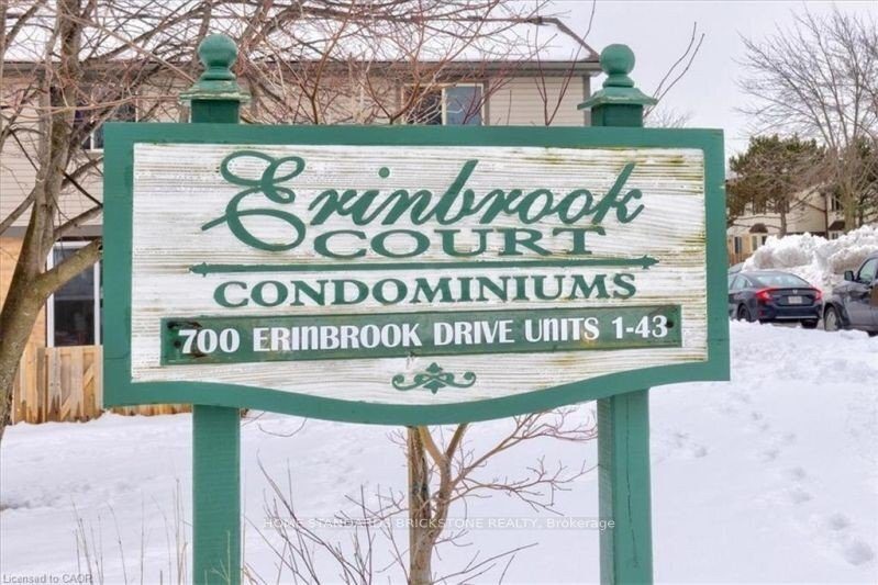 3-bedroom condo townhouse for rent in Kitchener — 10 - 700 Erinbrook Drive (Photo 1)