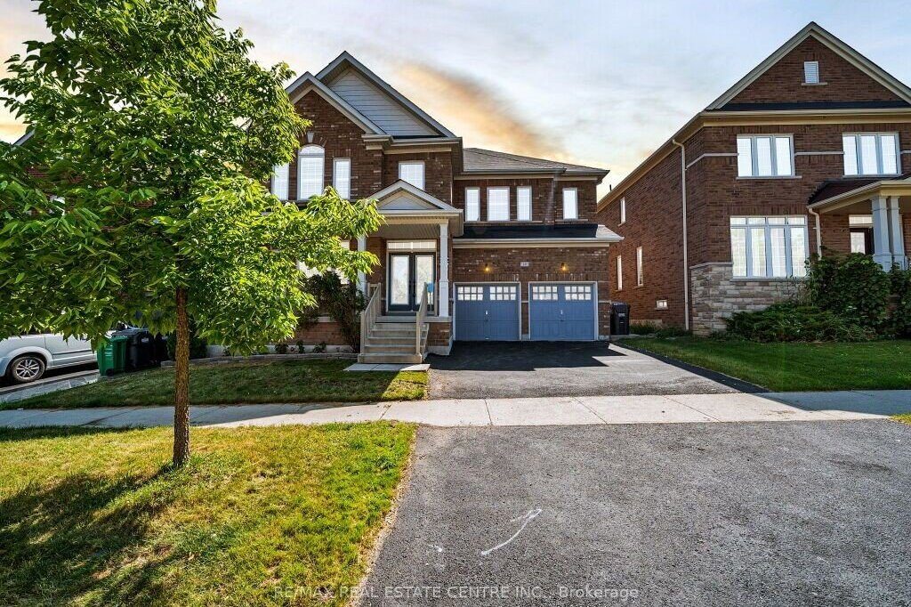 4-bedroom detached home for rent in Brampton — 10 Vidal Road (Photo 1)