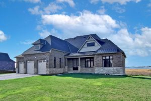 5-bedroom detached home for sale in Quinte West — 10 Wellers Way