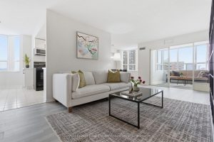 3-bedroom condo apartment for sale in Brampton — 1004 - 10 Malta Avenue