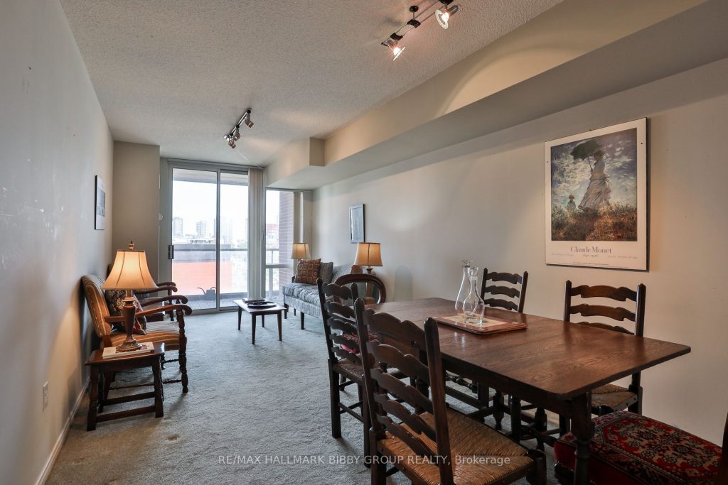 1-bedroom condo apartment for sale in Toronto — 1007 - 39 Parliament Street (Photo 1)