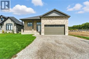 2-bedroom home for sale in Waterford — 102 Vanrooy Trail