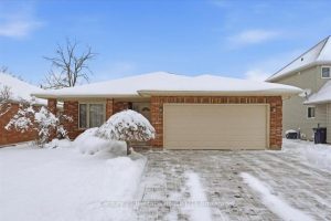 3-bedroom detached home for sale in Welland — 102 Wellandvale Drive