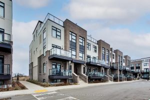2-bedroom condo townhouse for sale in Milton — 103 - 1577 Rose Way