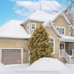 3-bedroom detached home for sale in Georgina — 10300 Ravenshoe Road (Photo 2)