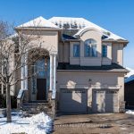 4-bedroom detached home for sale in Oakville — 1033 Kestell Boulevard (Photo 3)