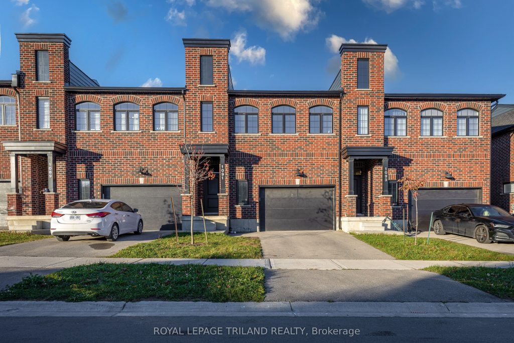 3-bedroom att/row/townhouse for sale in London South — 1091 Upperpoint Avenue (Photo 1)