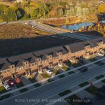 3-bedroom att/row/townhouse for sale in London South — 1091 Upperpoint Avenue (Photo 3)