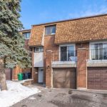 3-bedroom condo townhouse for sale in Mississauga — 11 - 1051 Cedarglen Gate (Photo 1)