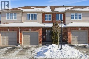 3-bedroom home for sale in Stoney Creek — 11 - 174 Highbury Drive