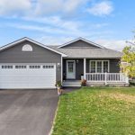2-bedroom detached home for sale in Ashfield-colborne-wawanosh — 11 Windward Way N (Photo 1)