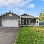 2-bedroom detached home for sale in Ashfield-colborne-wawanosh — 11 Windward Way N (Photo 3)