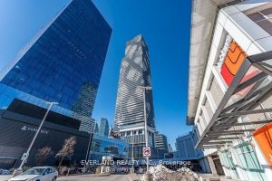 1-bedroom common element condo for sale in Toronto — 1108 - 138 Downes Street