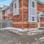 2-bedroom condo townhouse for sale in Whitchurch-stouffville — 111 - 12455 Ninth Line (Photo 4)