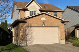 3-bedroom detached home for sale in Hamilton — 111 Duncairn Crescent