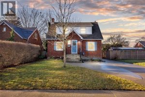 4-bedroom home for sale in Chatham — 112 Arnold Street