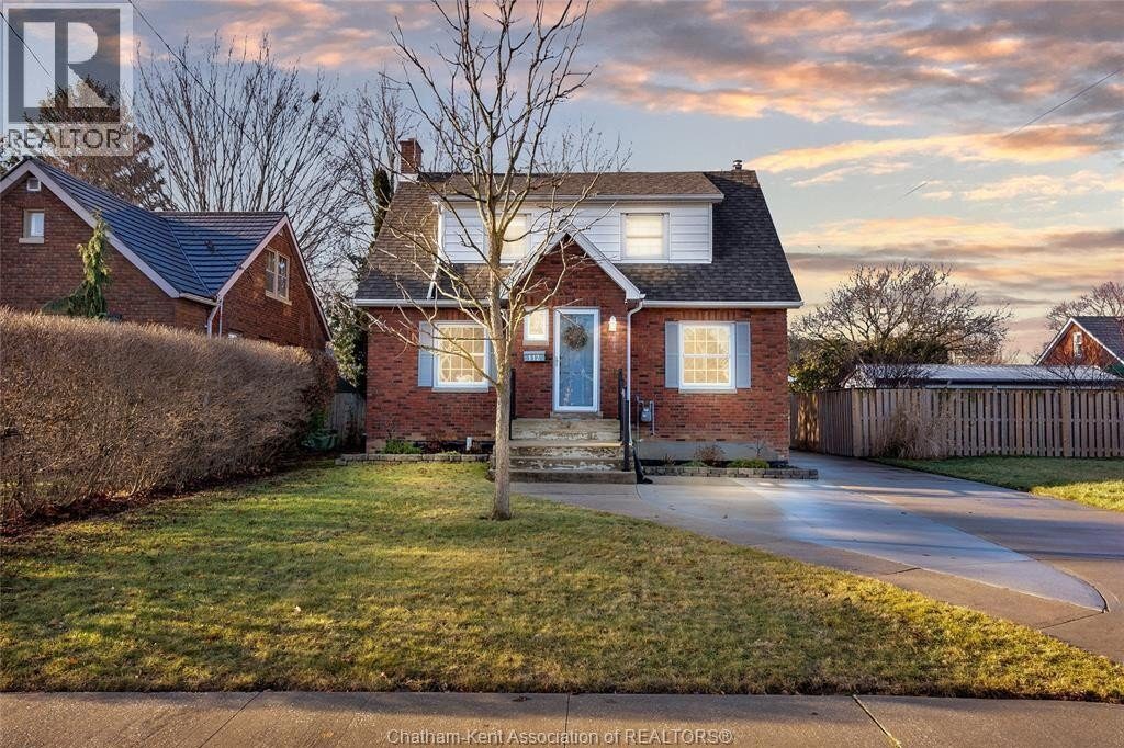 4-bedroom home for sale in Chatham — 112 Arnold Street (Photo 1)