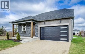 3-bedroom home for sale in Harriston — 113 Bean Street