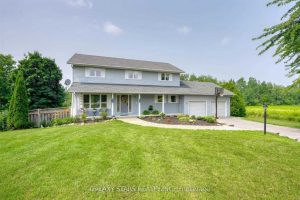4-bedroom detached home for sale in Kawartha Lakes — 113 Ski Hill Road