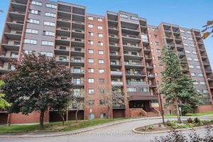 3-bedroom condo apartment for sale in Ottawa — 114 - 2650 Southvale Crescent