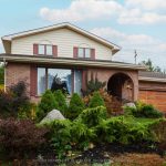 3-bedroom detached home for sale in Renfrew — 115 Ivy Avenue (Photo 1)