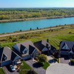 2-bedroom detached home for sale in Welland — 115 Turnberry Trail (Photo 2)