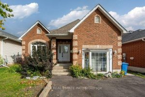 2-bedroom detached home for sale in Kawartha Lakes — 116 Adelaide Street S