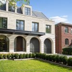 5-bedroom detached home for sale in Toronto — 117 Yonge Boulevard (Photo 3)