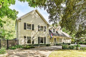 4-bedroom detached home for sale in Oakville — 1192 Morrison Heights Drive