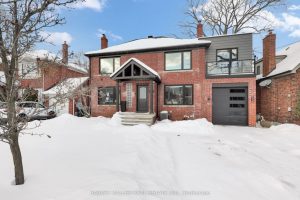 4-bedroom detached home for sale in Toronto — 12 Armour Boulevard