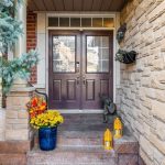 4-bedroom detached home for sale in Richmond Hill — 12 Barberry Crescent (Photo 2)