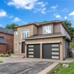 7-bedroom home for sale in Dundas — 120 Davidson Boulevard (Photo 2)