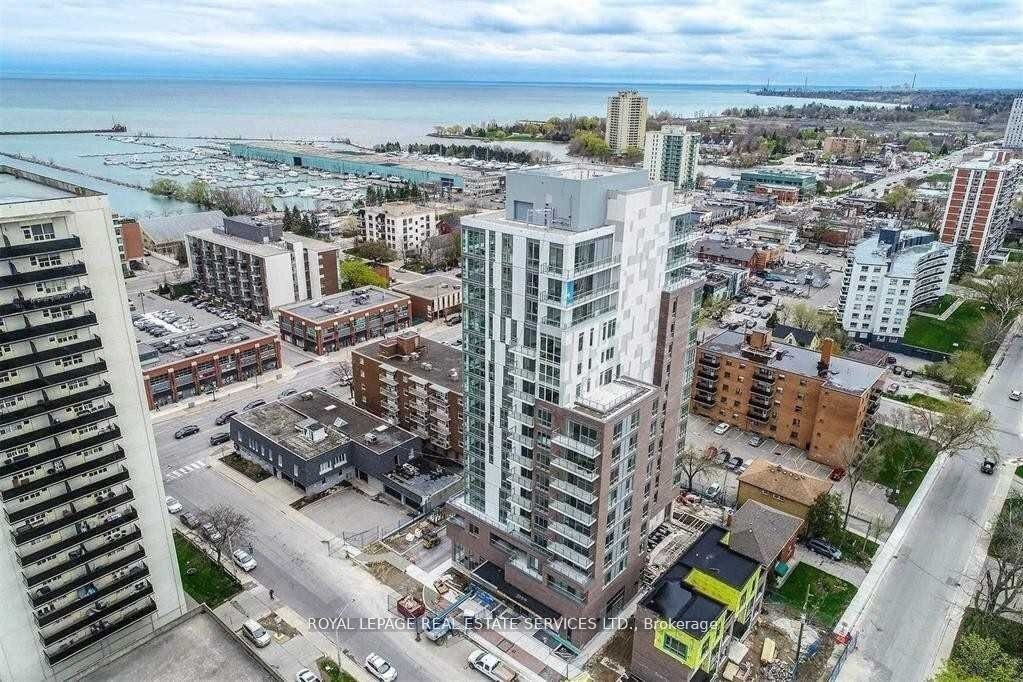 2-bedroom condo apartment for rent in Mississauga — 1203 - 8 Ann Street (Photo 1)