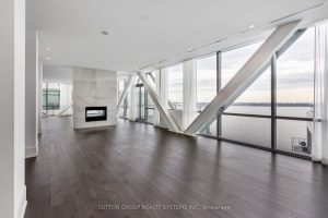 4-bedroom condo apartment for sale in Toronto — 1207 - 29 Queens Quay E