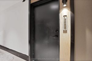 2-bedroom condo apartment for rent in Toronto — 1207 - 36 Olive Avenue