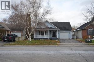 3-bedroom home for sale in Dunnville — 1211 Tamarac Street
