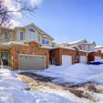 3-bedroom home for sale in Kitchener — 122 Upper Mercer Street (Photo 2)