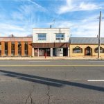 6-bedroom home for sale in Hamilton — 1221 Main Street East (Photo 2)
