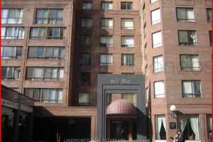 1-bedroom common element condo for sale in Toronto — 1222 - 633 Bay Street