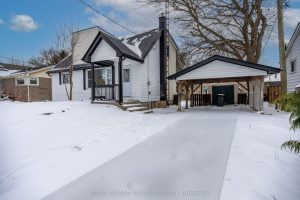 3-bedroom detached home for sale in London North — 1223 Sunningdale Road E