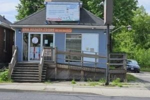 Studio commercial retail home for rent in Hamilton — 1230 Barton Street E