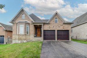 2-bedroom detached condo home for sale in Puslinch — 126 Aberfoyle Mill Crescent