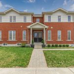 3-bedroom att/row/townhouse for sale in Essa — 129 Stonemount Crescent (Photo 3)