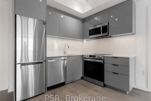 2-bedroom condo apartment for rent in Toronto — 1305 - 50 Power Street